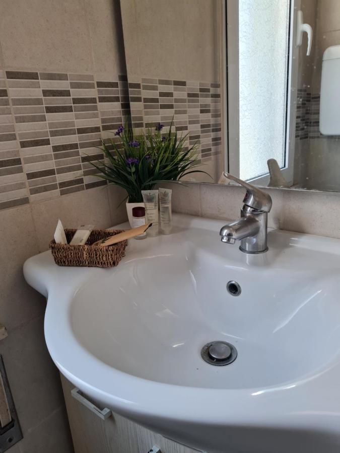 Hotel Marconi Miramare Rimini Zewnętrze zdjęcie